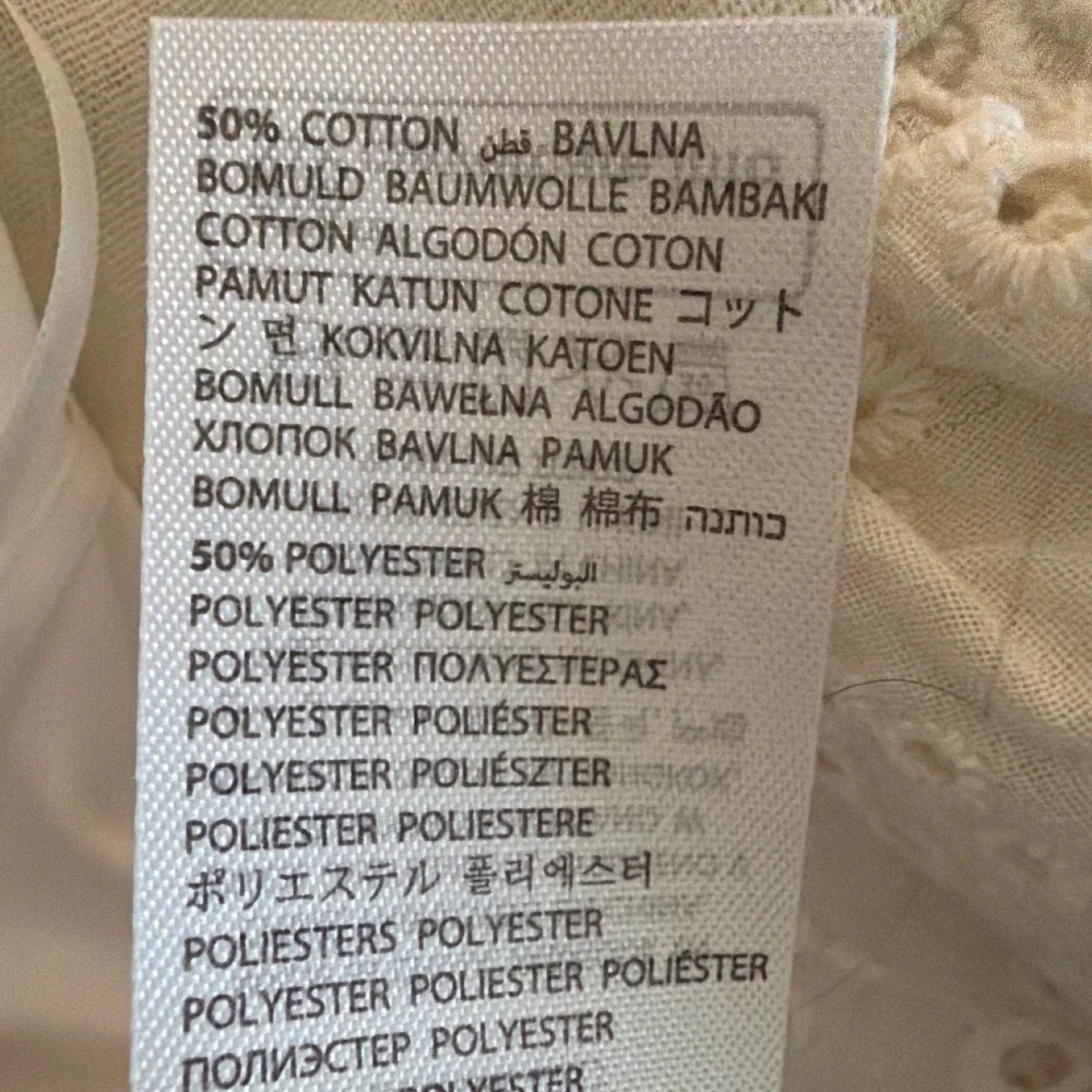 Edikted white eyelet